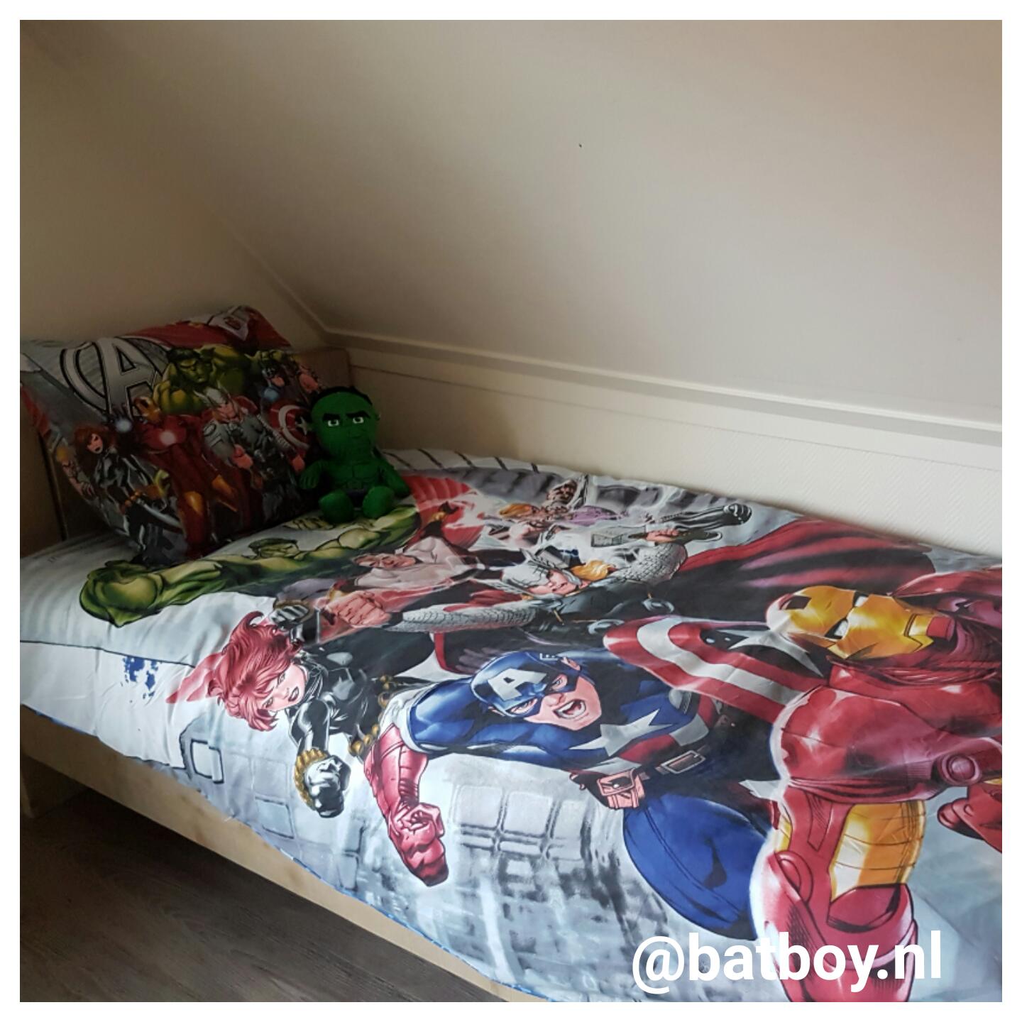 Stoer dekbedovertrek voor jongens Slapen met je superhelden Batboy